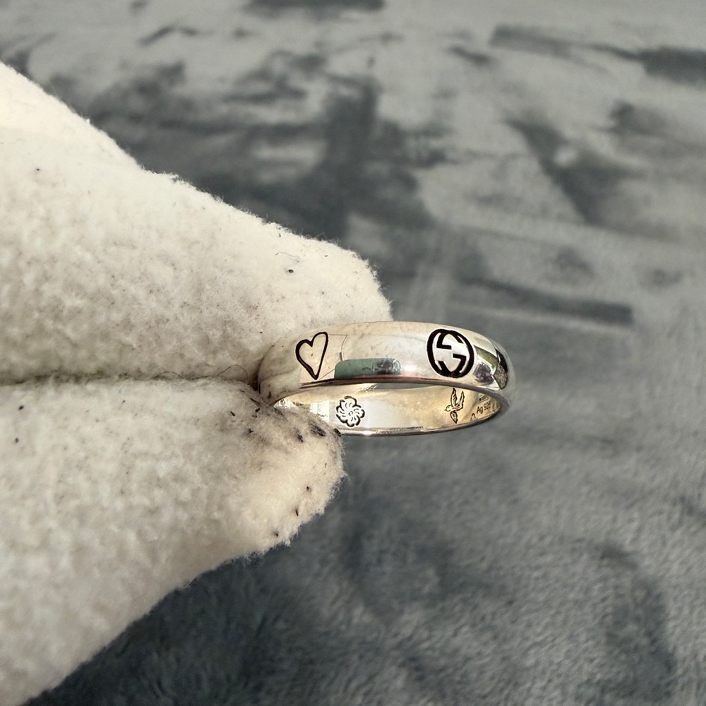 Brand New Gucci Blind for Love Sterling Silver 925 Ring Size 25 (US 11) - Picture 6 of 10